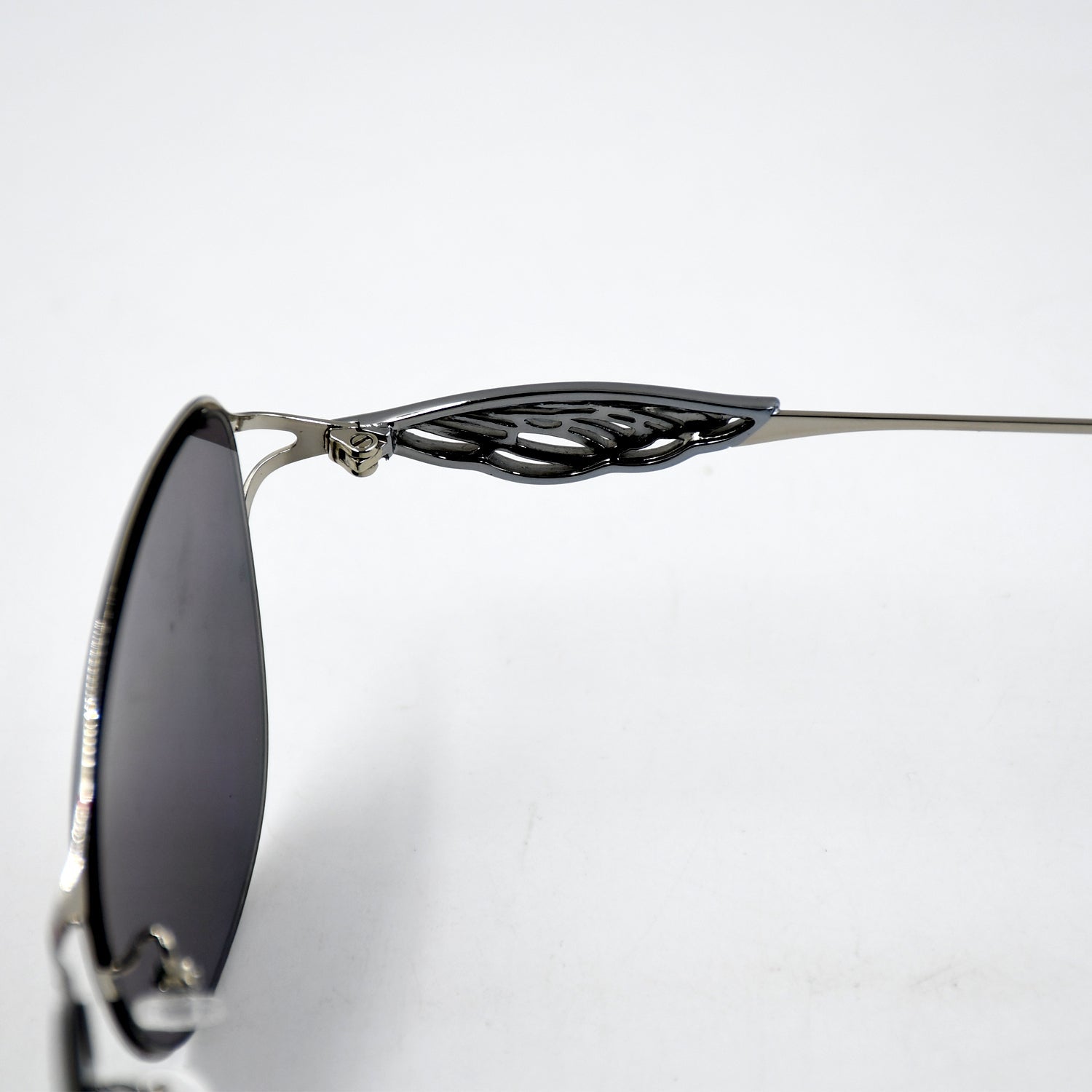Classic Sunglasses for Men & Women, UV Protected, Lightweight
