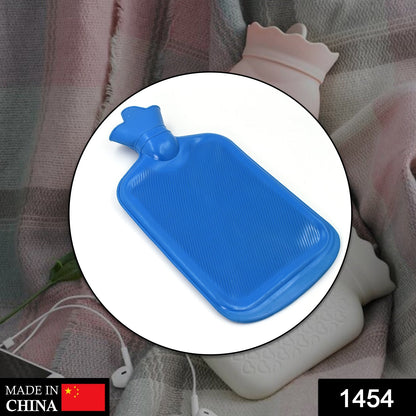 Hot water Bag 2000 ML used in all kinds of household and medical purposes as a pain relief from muscle and neural problems